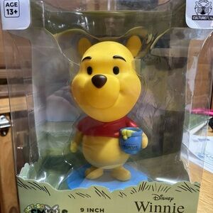 Disney Winnie the Pooh with Honey Pot Figure 9” vinyl